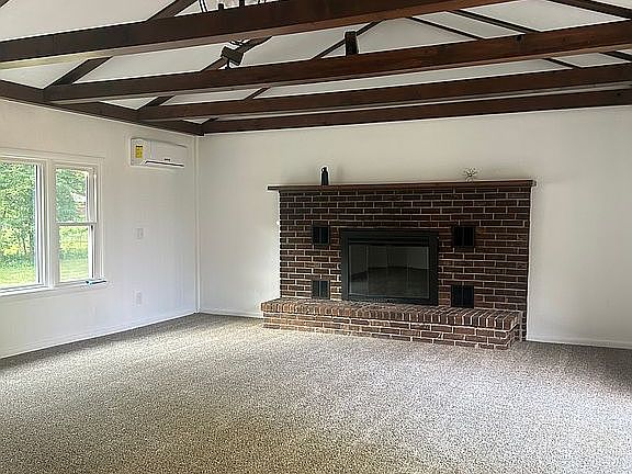 3rd image of 2735 County Road 192