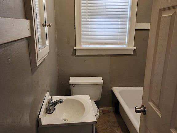3rd image of 4117 N Florissant Ave #2F