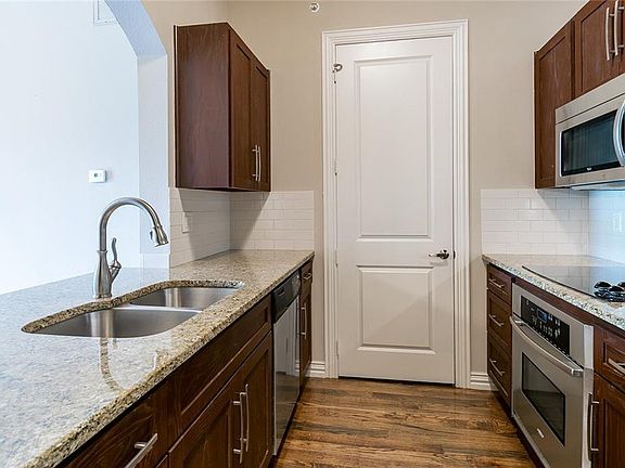 3rd image of 5232 Colleyville Blvd APT 308