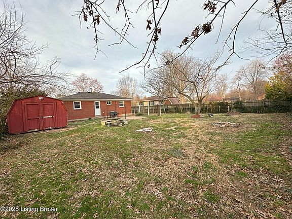 3rd image of 6604 N North Dr