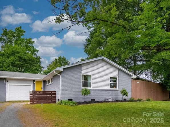 4024 Seaforth Dr, Charlotte, NC 28205