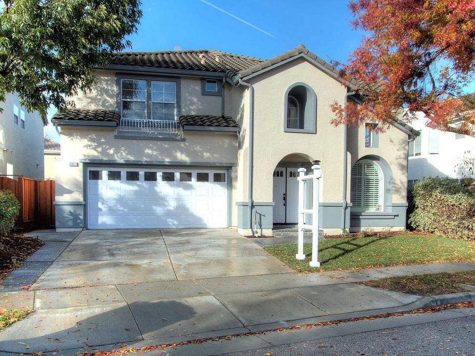 1st image of 5957 Desert Willow Dr