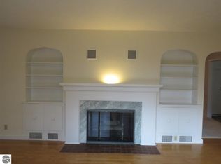 1162 E M 113, Kingsley, MI 49649