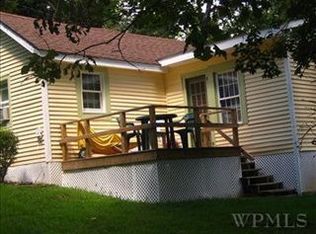 35 Glanhope Rd, Hopewell Junction, NY 12533