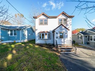14 Iroquois Ave, Lake Hiawatha, NJ
