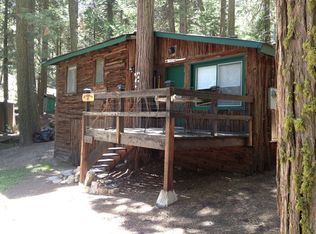 10721 Pine Dr, Wofford Heights, CA 93285