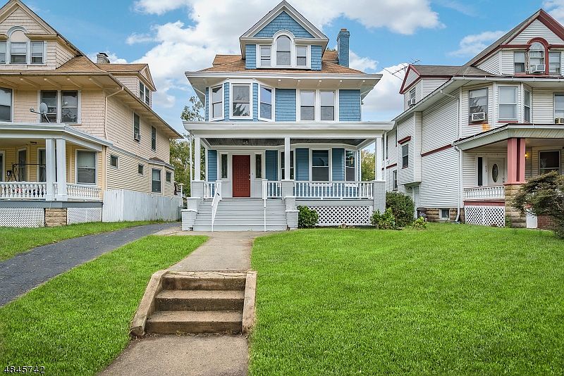 1st image of 457 N MAPLE AVE