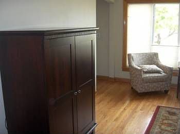 5th image of 4504 N Ottawa Ave