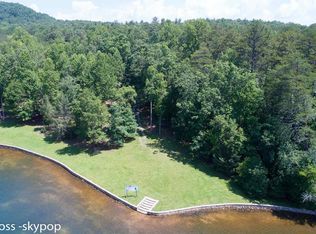 5 Uncle Dons Trl, Clayton, GA 30525