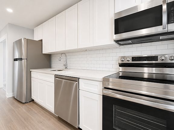 2nd image of 70 Post Ave APT 5B