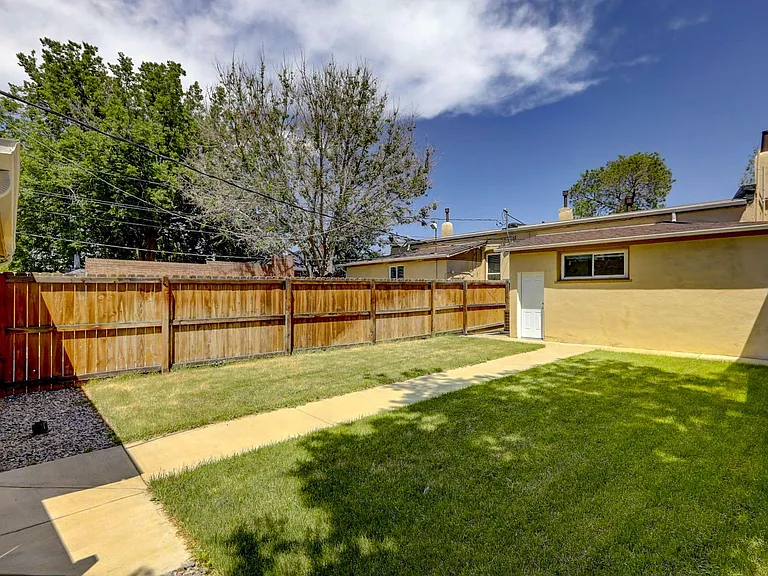 4333 Ames St — Photo 21