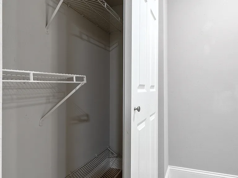 9057 N Swan Cir — Photo 14
