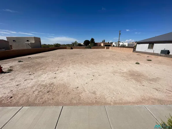 3008 S Corte De Loretta St, Deming, NM 88030
