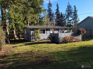 1601 Poplar Ln, Camano Island, WA 98282