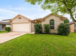 326 Stewart Dr, Hutto, TX 78634