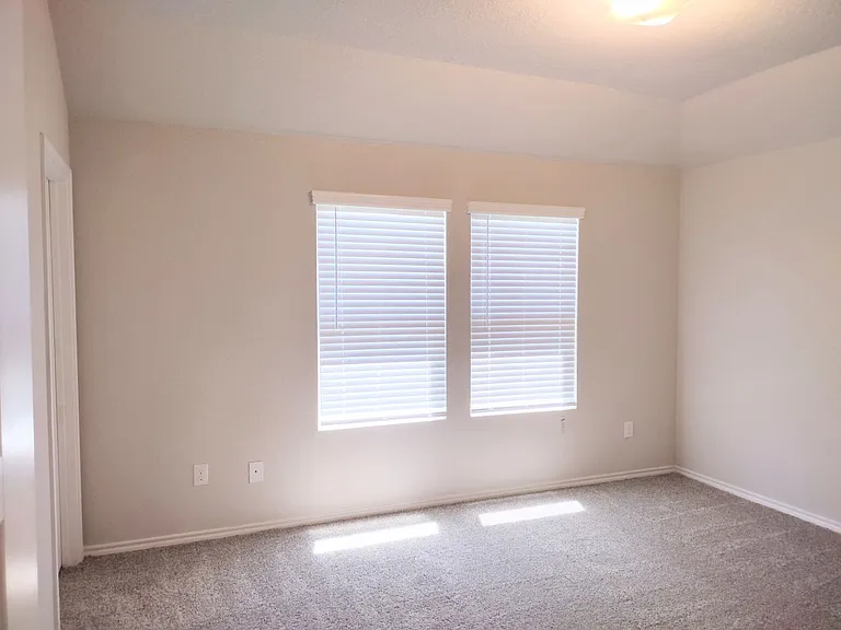 2024 Cassiopeia Bnd — Photo 15