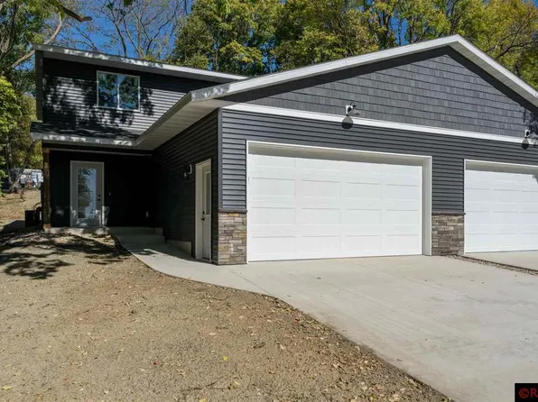 210 Main St E #A, Elysian, MN 56028