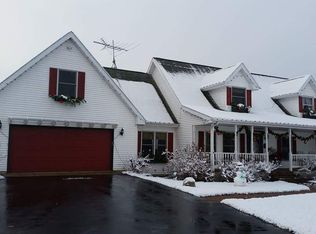 36285 52nd St, Burlington, WI 53105