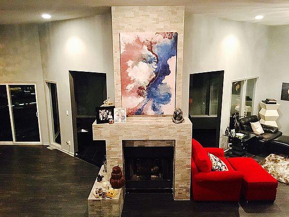 Gas fireplace