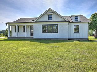403 Silver Lake Rd, Church Hill, TN 37642