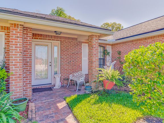 4th image of 10849 Lydia Estates Dr E