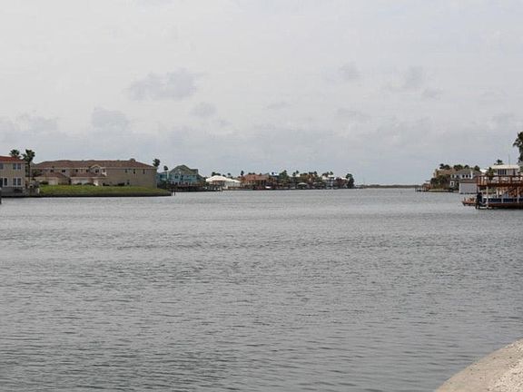 4th image of 15402 Seamount Cay Ct APT 104