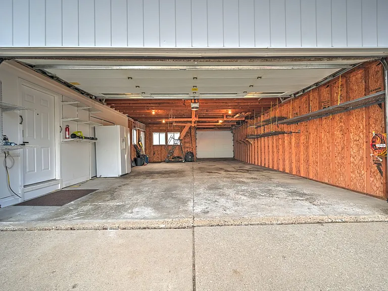 2976 Summervale Ln — Photo 18