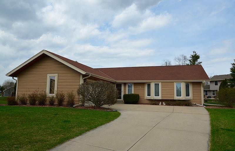 1st image of 4218 W Barnwood Ct