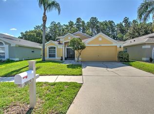 30914 Burleigh Dr, Zephyrhills, FL 33543