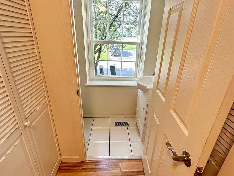 427 Ten Point Ln — Photo 16