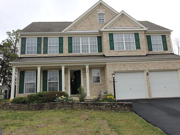 2nd image of 9243 Glen Meadow Ln