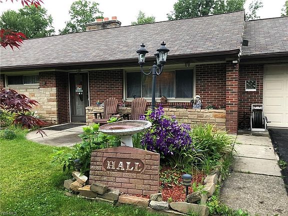 3rd image of 36150 Hedgerow Park Dr