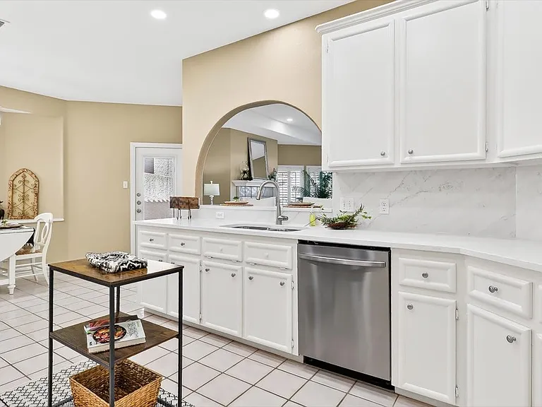 15222 Isla Pinta Ct — Photo 6