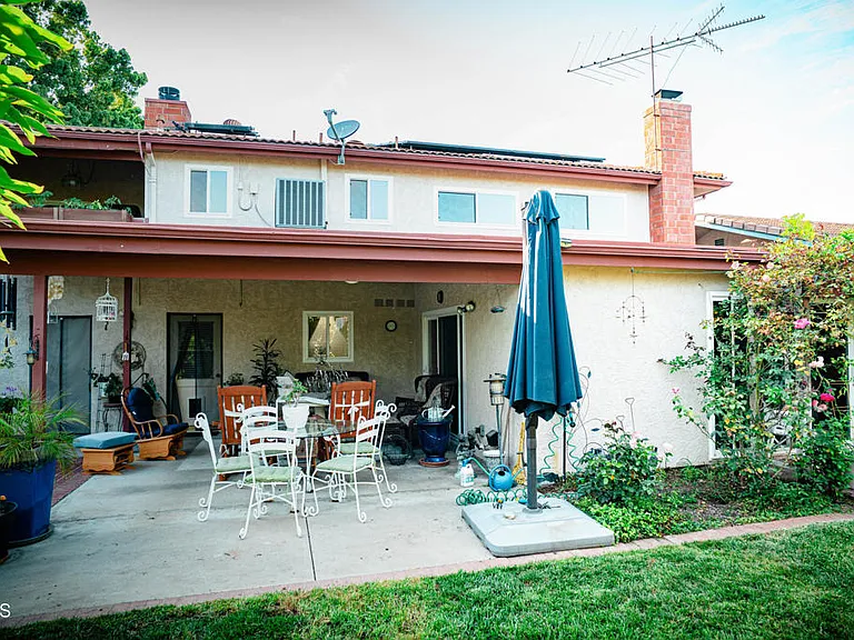 10872 Kings Rd — Photo 17