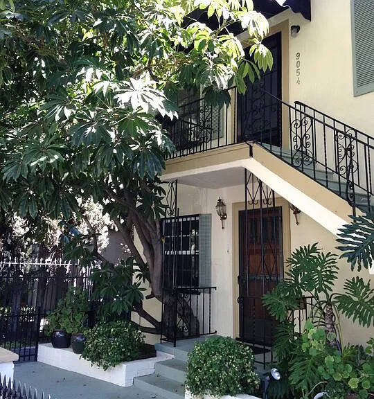 9054 Elevado St — Photo 2