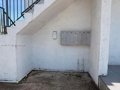848 SW 5th St #203 — Photo 16
