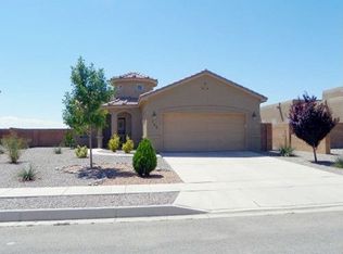 762 Loma Pinon Loop NE, Rio Rancho, NM 87144