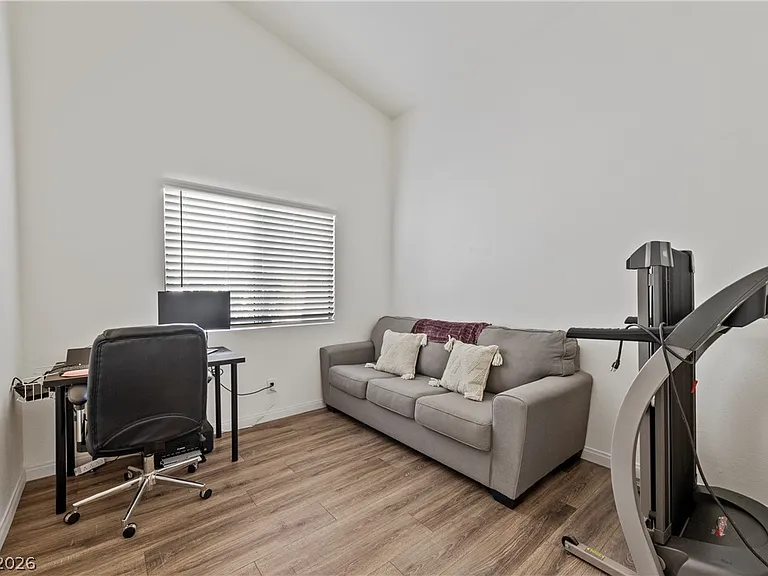 9848 Lenox Crest Pl — Photo 11
