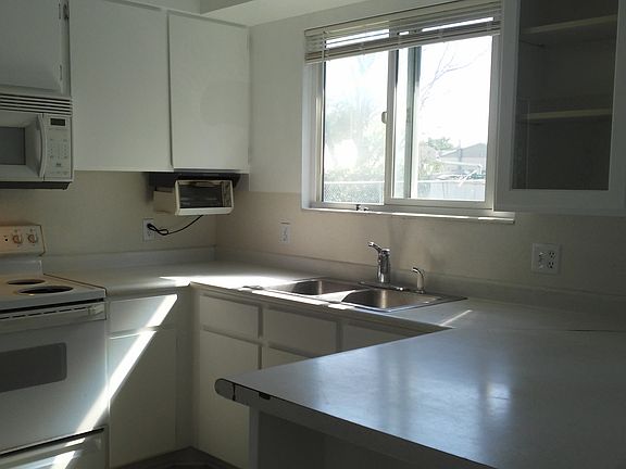 4 Kitchen_09122017