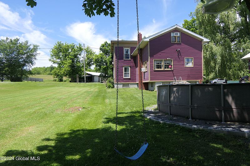 2nd image of 121 Cherry Valley Rd Road