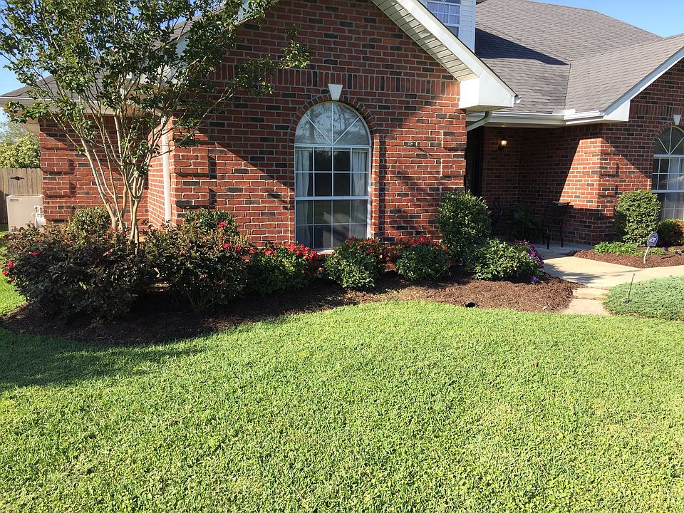 2nd image of 5016 Maplewood Dr
