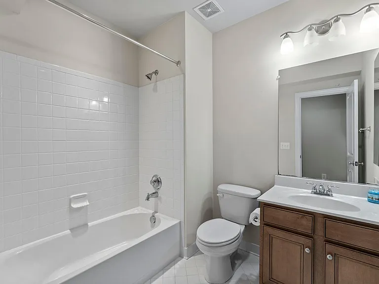 20617 Exchange St — Photo 29