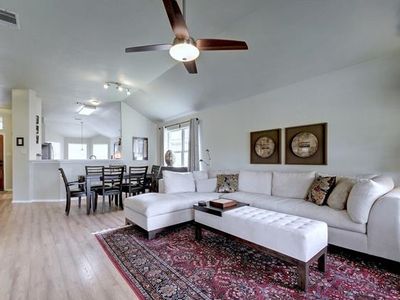 2730 Winding Brook Dr, Austin, TX, 78748