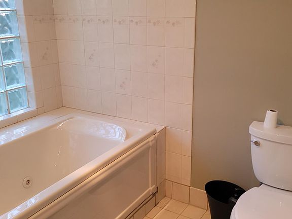 5th image of 10851 NE 128th Ln
