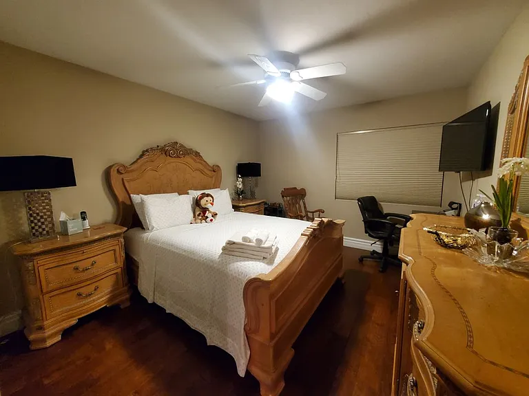 3709 Silver Brook St — Photo 14