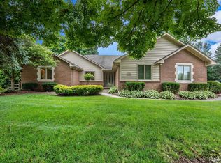 3178 Thornbury Ct, Shelby Township, MI 48316