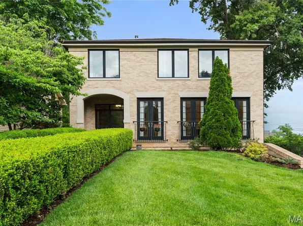 7831 Lafon Pl, Saint Louis, MO 63130