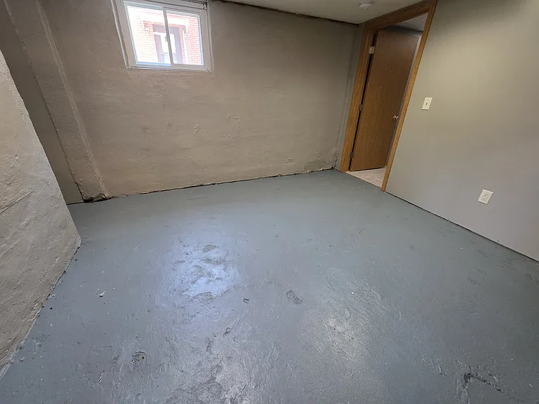 1125 Claremont St — Photo 22