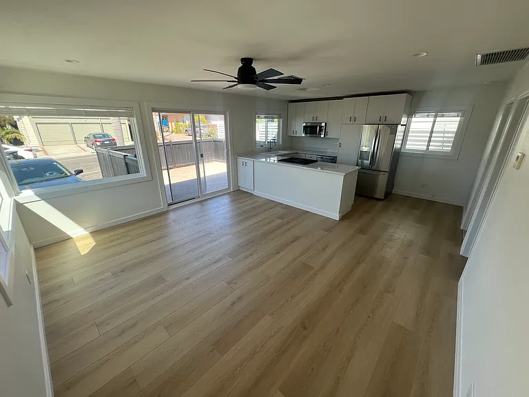 225 Avenida Serra #A — Photo 3