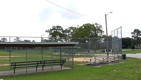 5th image of 120 Daisy Ln